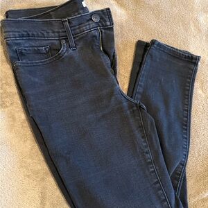 Levi's Women's Dark Indigo Skinny Jeans